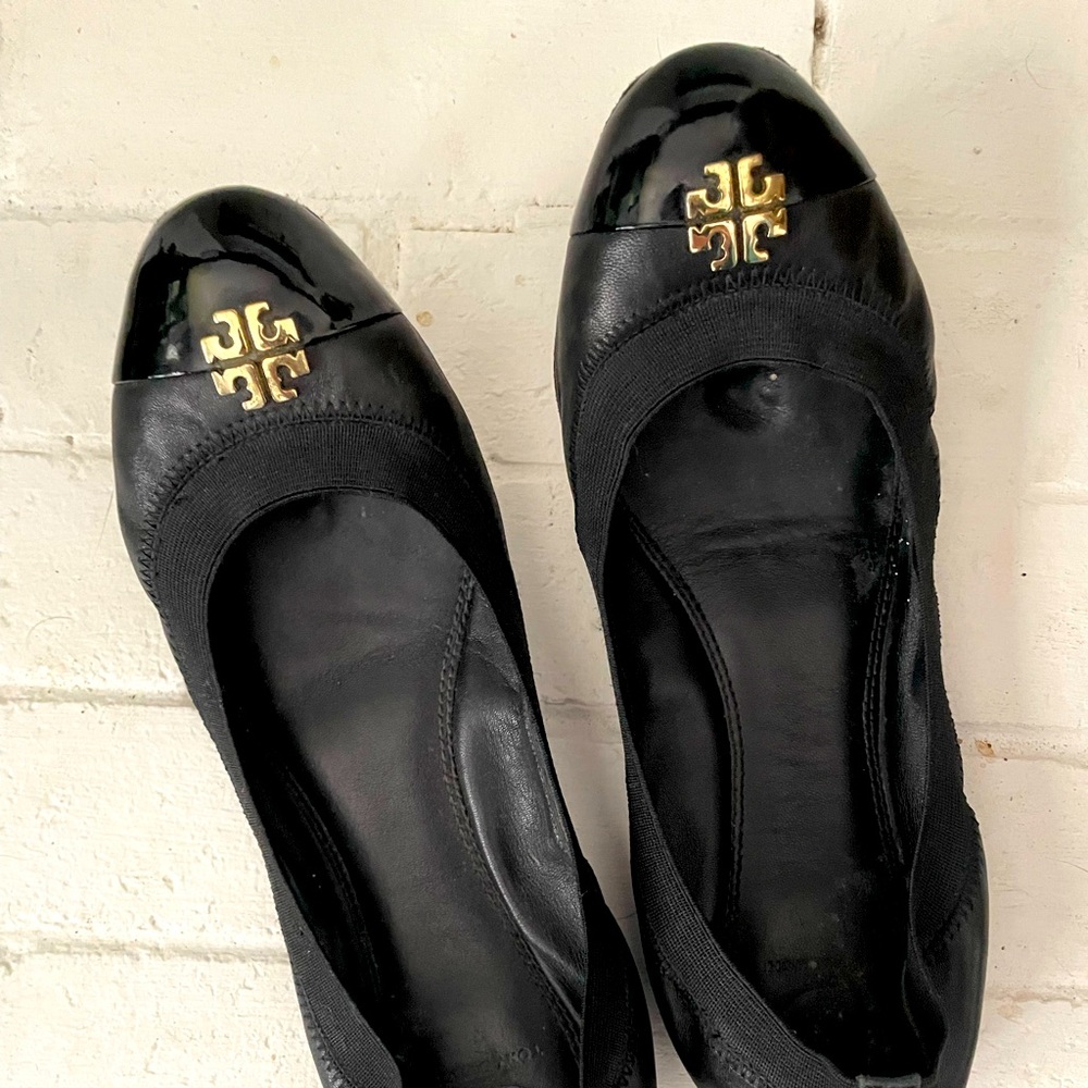 Tory Burch black ballet flats sz 9